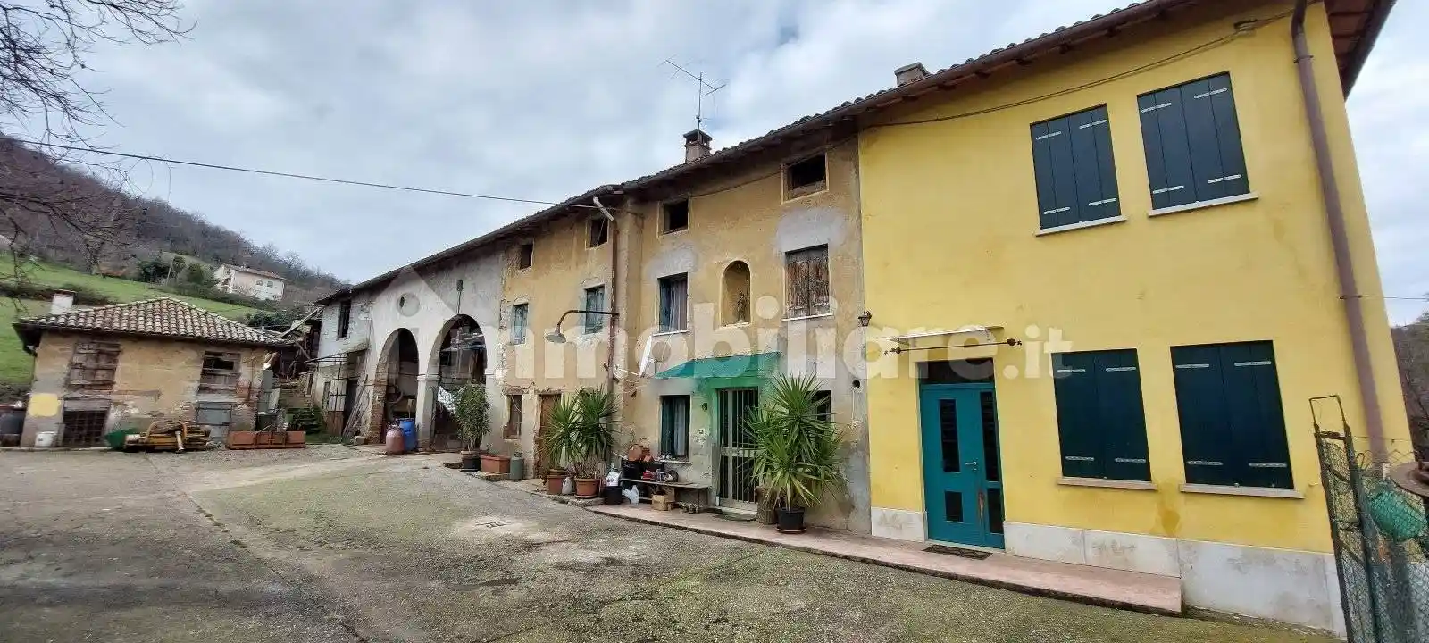 Rustico - Casale in vendita a Isola Vicentina