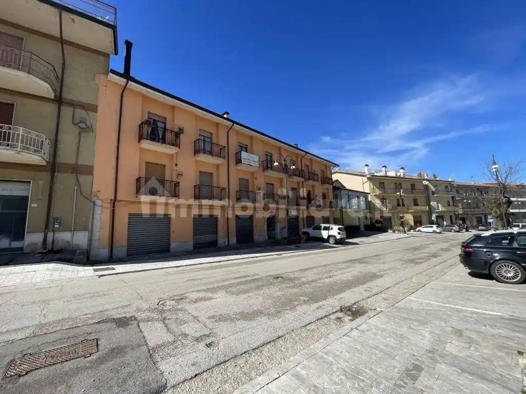 Trilocale via San Francesco 97, Montemarano - foto 2