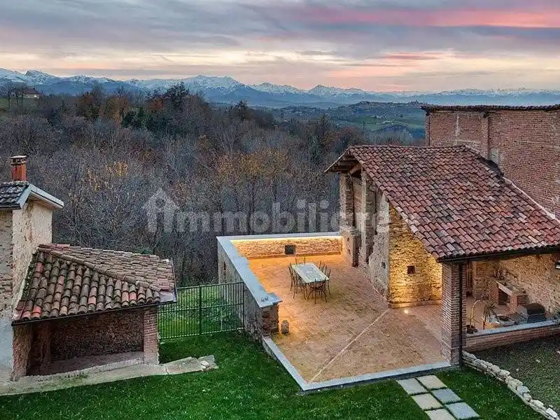 Villa unifamiliare, ottimo stato, 995 m², Briaglia - foto 2