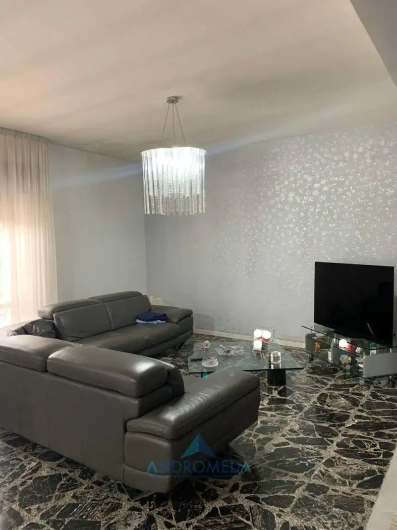 Casa indipendente in vendita a Casoria