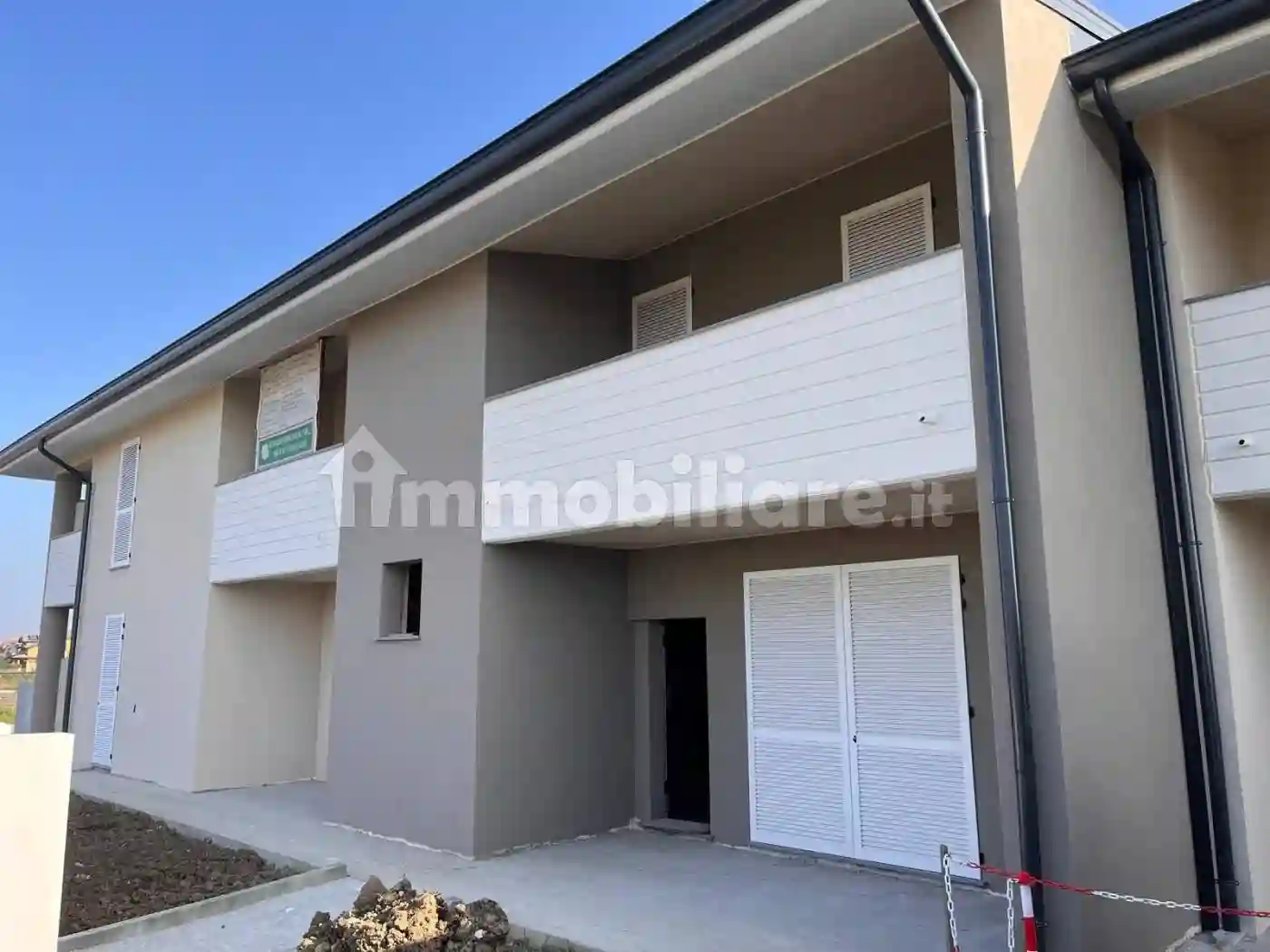 Villetta a schiera - foto 2