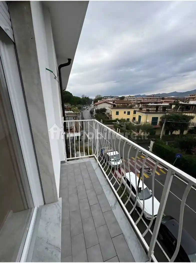 Appartamento in vendita a Massa