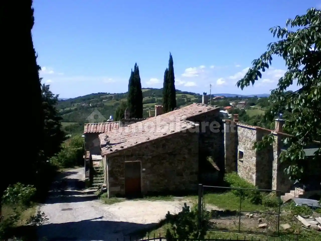 Casa indipendente in vendita a Sorano