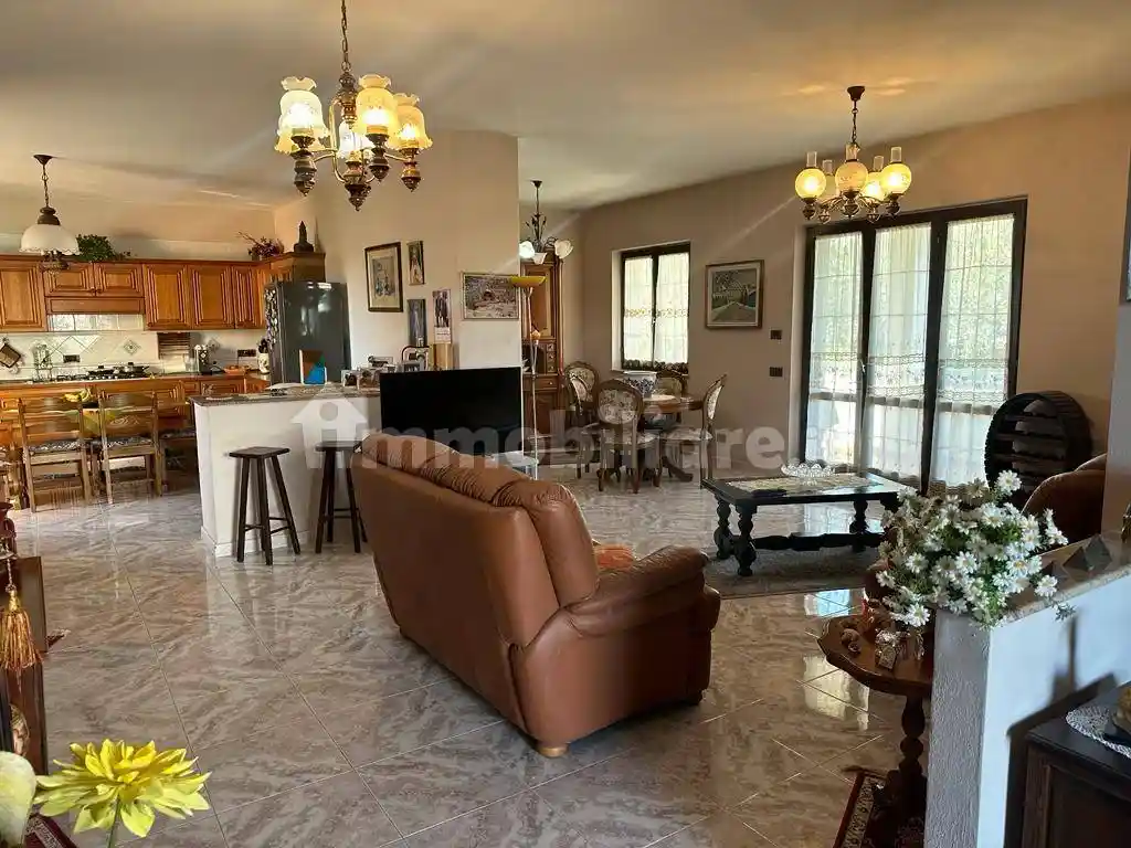 Villa unifamiliare via Bachelet, Roccelletta, Borgia - foto 4