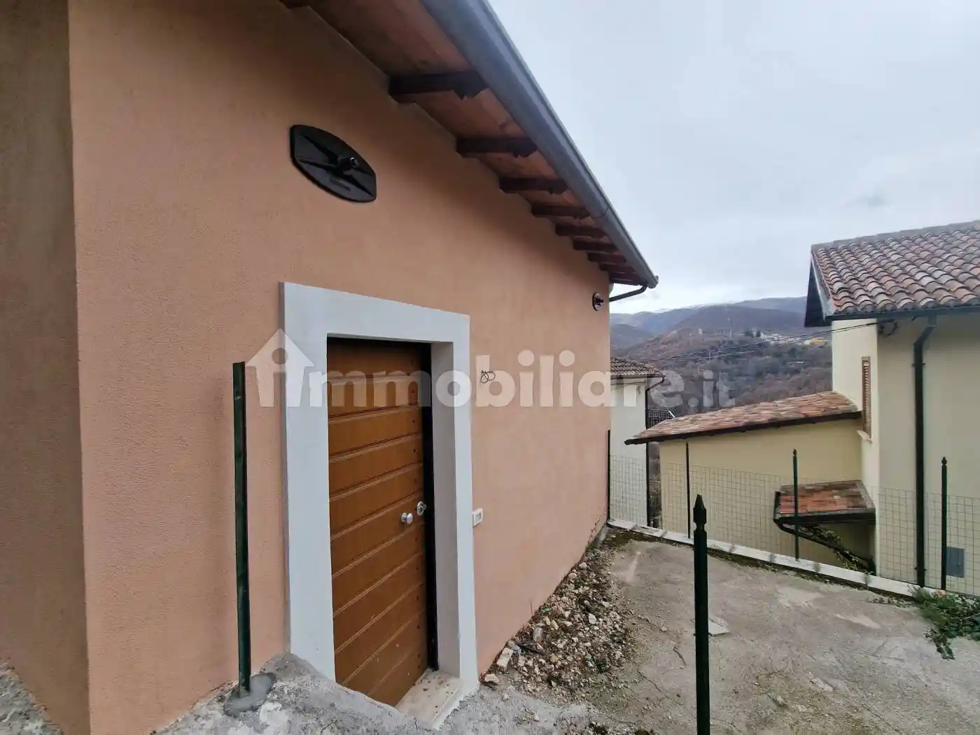 Bilocale via Calcagni, Casavecchia Colle Piaggia, Lucoli - foto 2