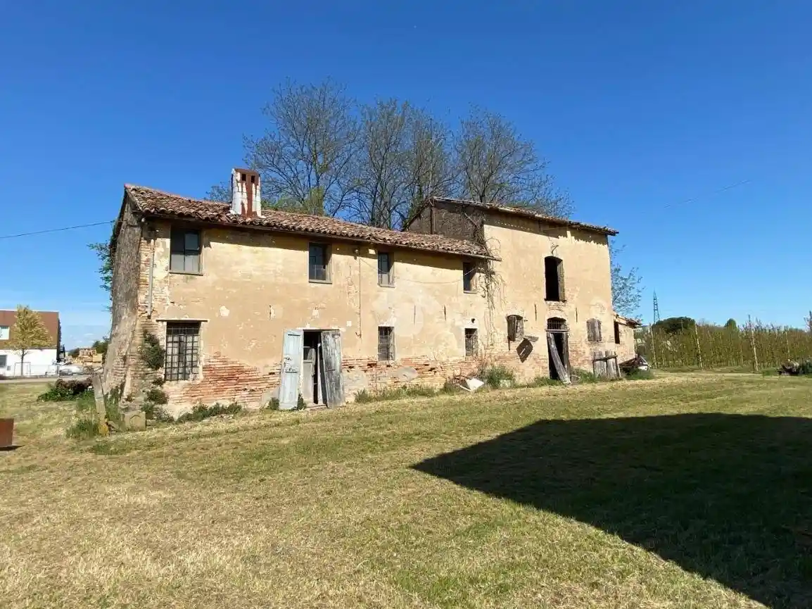 Rustico - Casale in vendita a Lugo