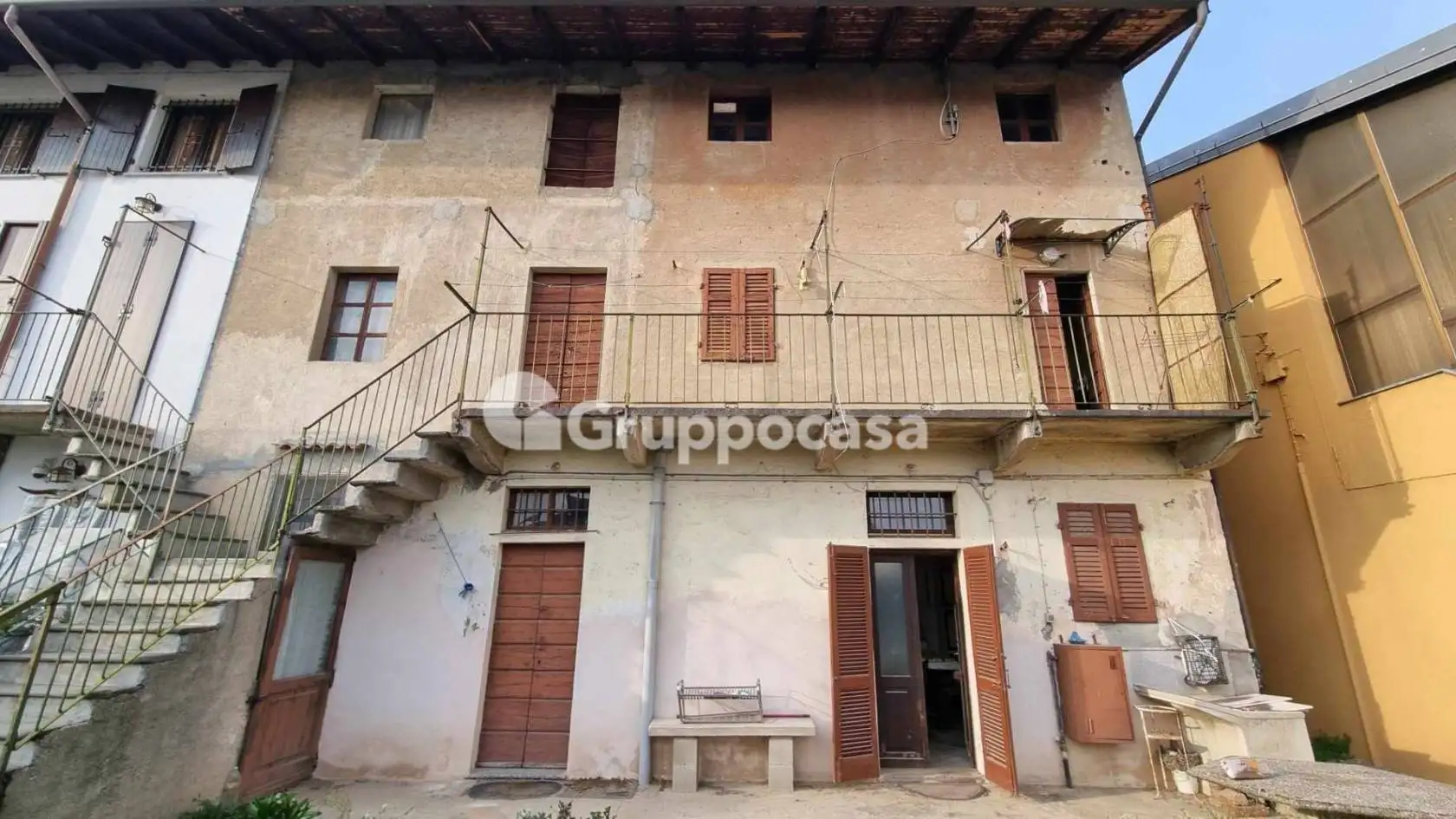Casa indipendente in vendita a Sozzago