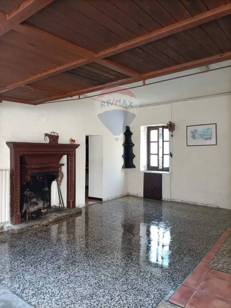 Trilocale via vicolo Dell'Orto 1, Cassano Valcuvia - foto 3