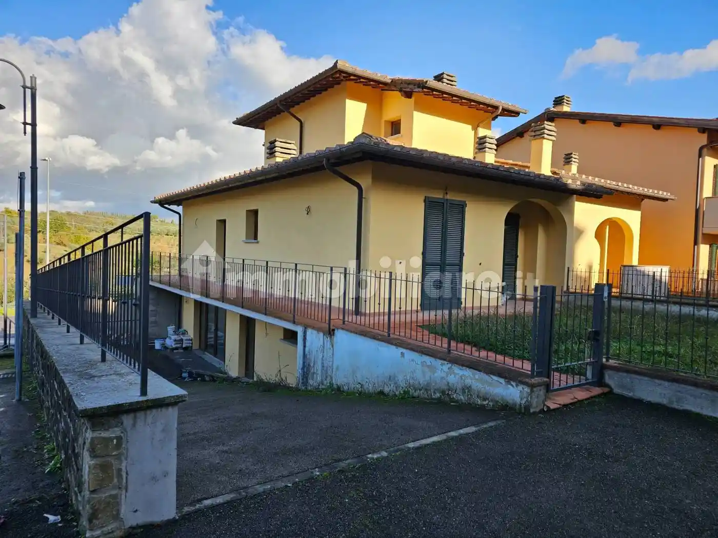 Villa a schiera Strada Provinciale del Brollo e del Poggio alla Croce, Loppiano, Pian Delle Macchie, Figline e Incisa Valdarno - foto 2
