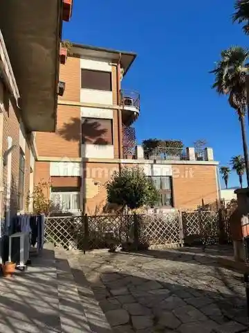 Appartamento in vendita a Meina