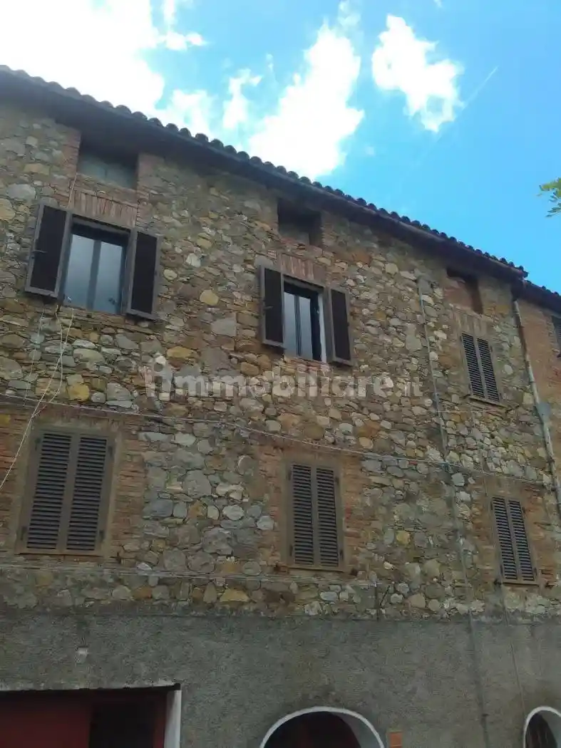 Appartamento in vendita a Ficulle