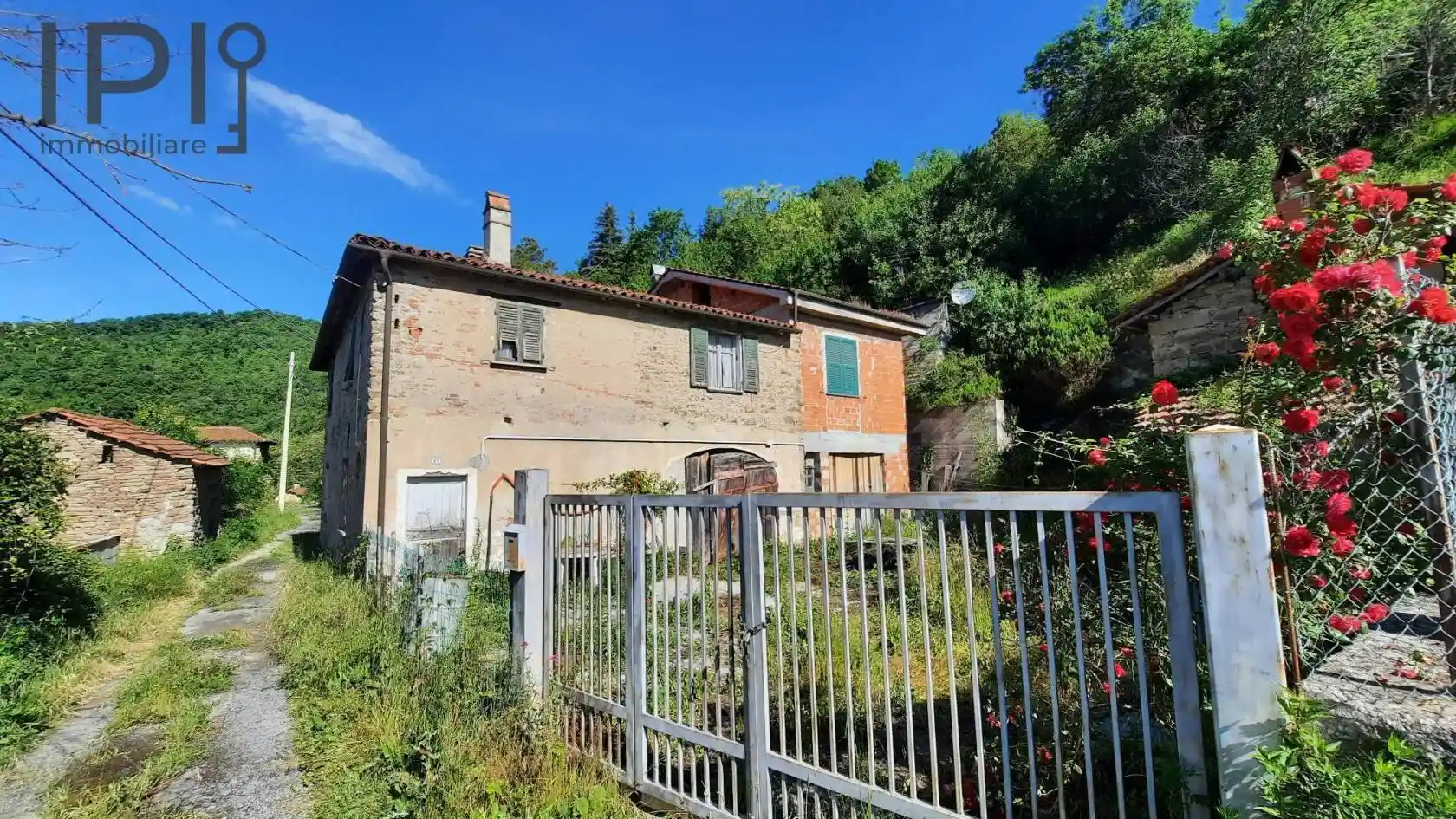 Rustico - Casale in vendita a Cairo Montenotte