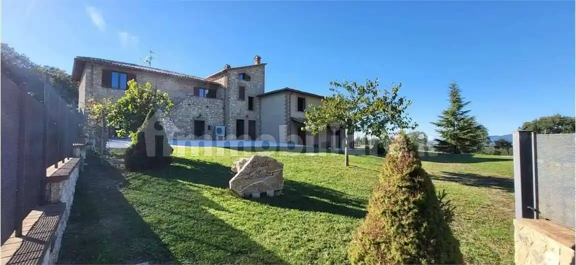 Casa indipendente in vendita a Acquasparta