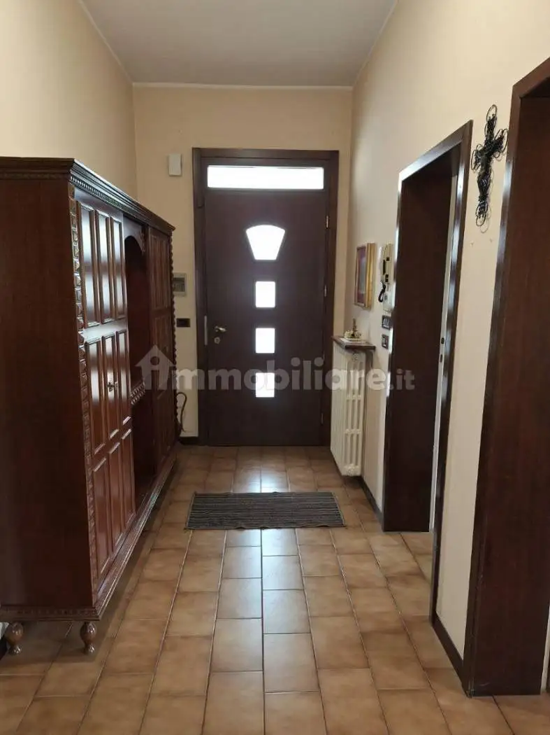 Appartamento in vendita a Merone