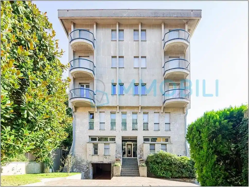 Bilocale via Giuseppe Bovara 50, Centro, Lecco - foto 5