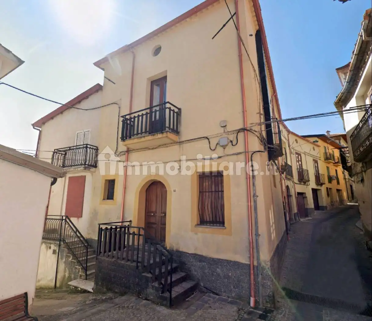 Casa indipendente in vendita a Celico