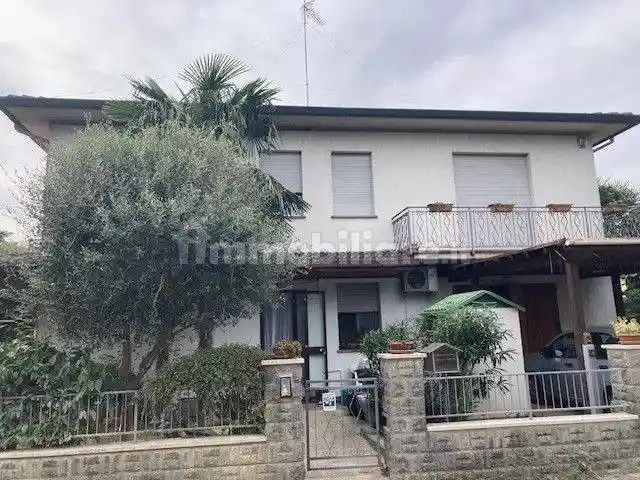 Villa in vendita a Sant'Agata sul Santerno