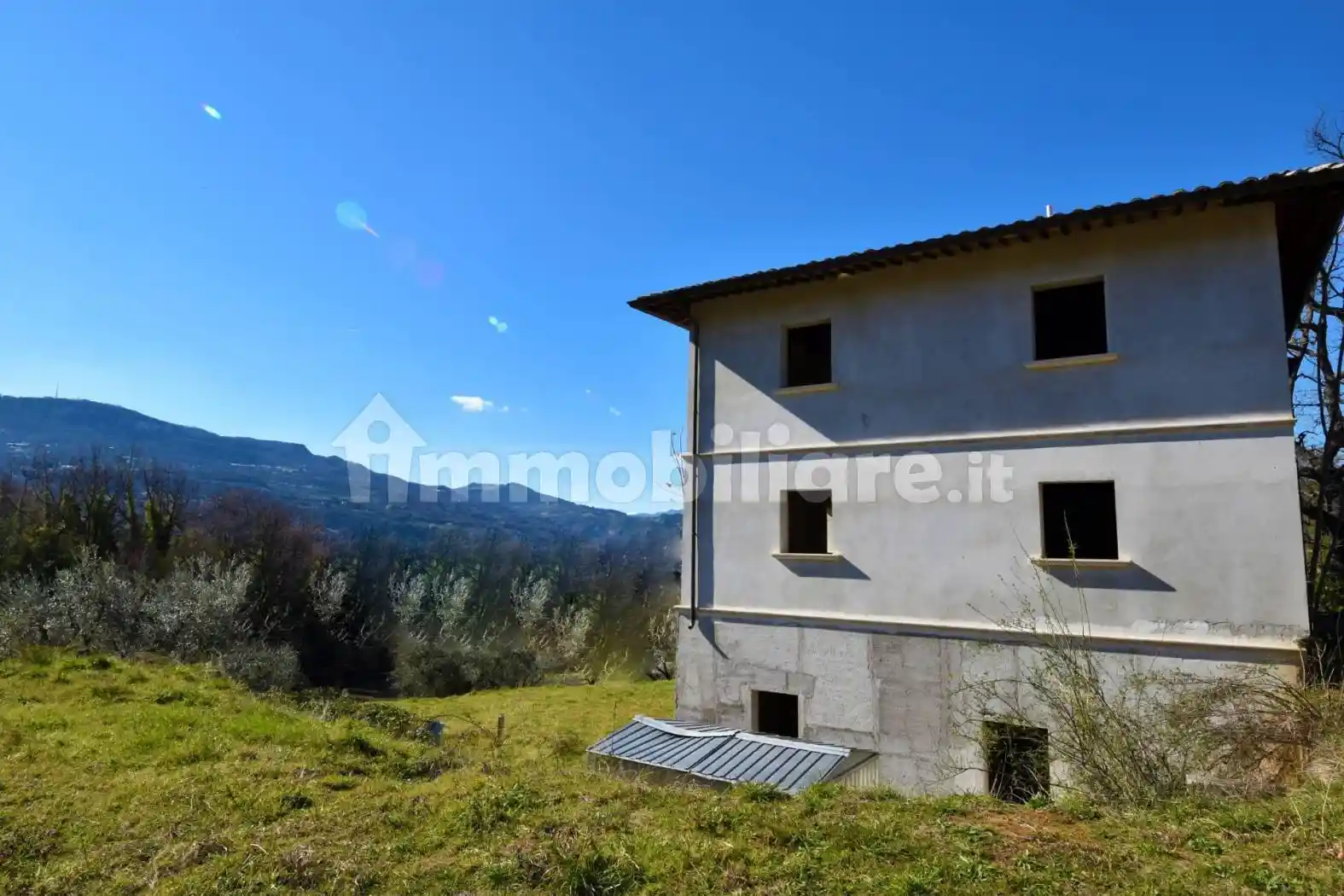 Villa in vendita a Ascoli Piceno