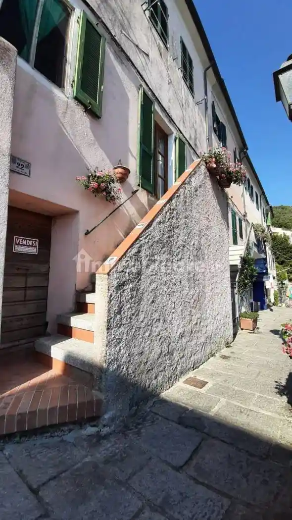 Appartamento in vendita a Marciana