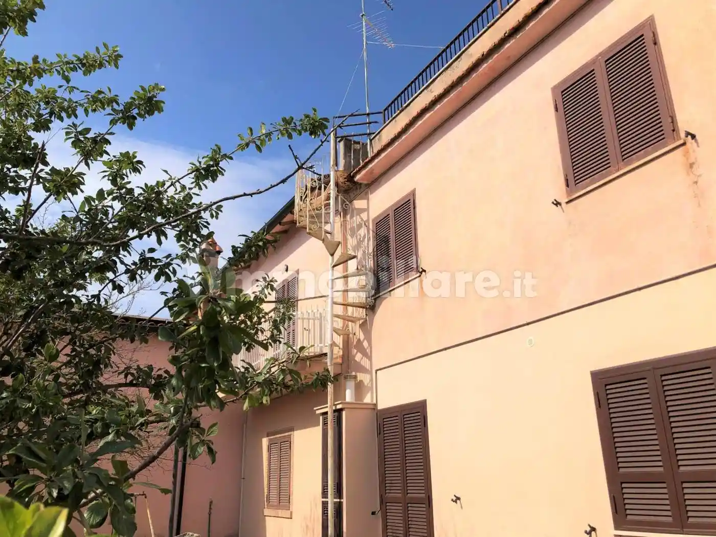 Appartamento in affitto a Pomezia