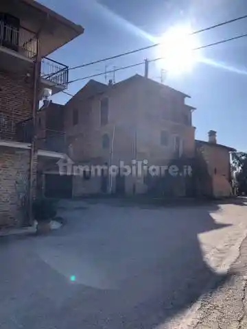 Appartamento Località Frattavecchia, Casamaggiore, Castiglione del Lago - foto 4