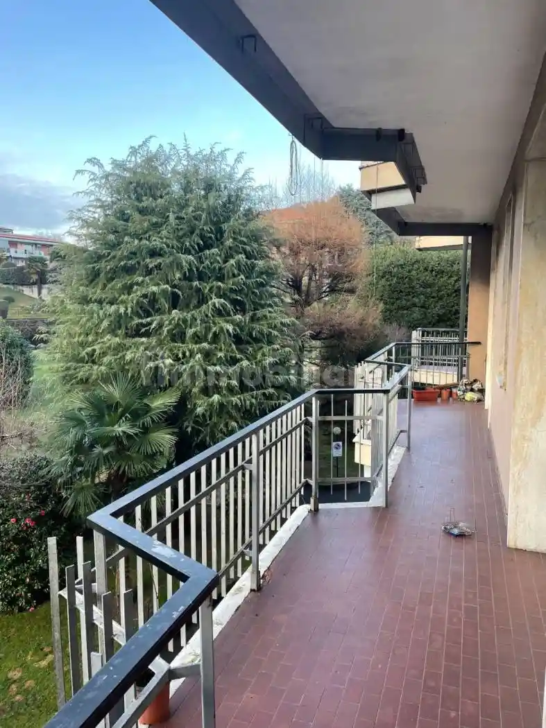 Appartamento in vendita a Arona
