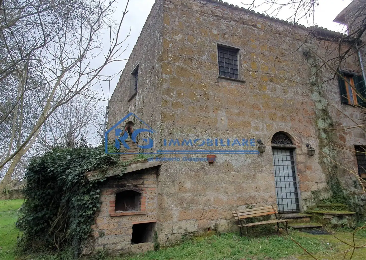 Casa indipendente in vendita a Lubriano