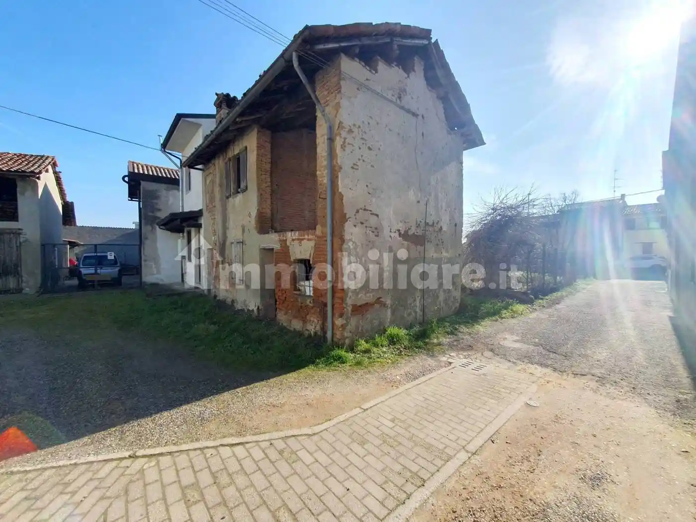 Casa indipendente in vendita a San Colombano al Lambro