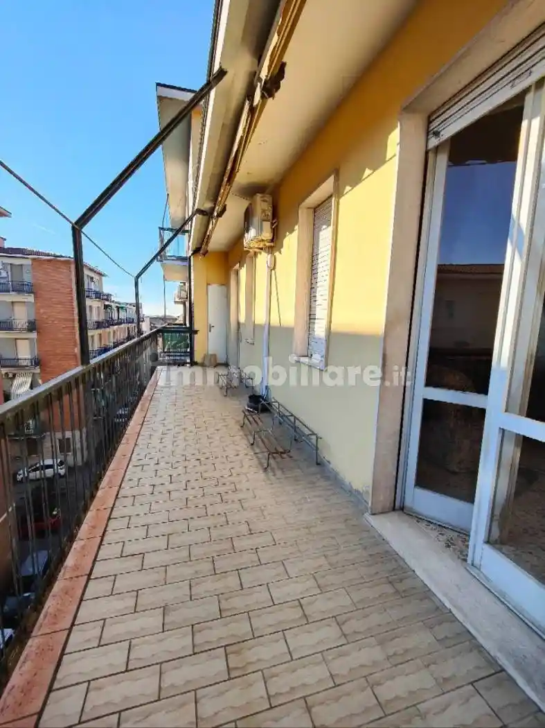 Appartamento in vendita a Voghera