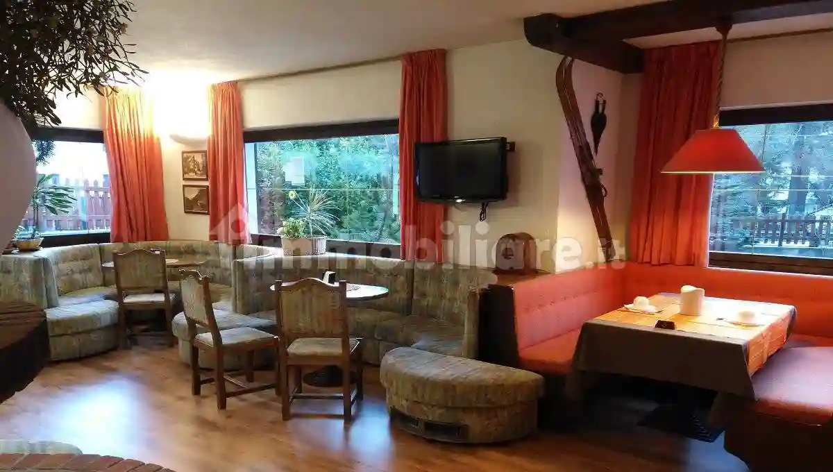 Palazzo - Edificio - foto 2