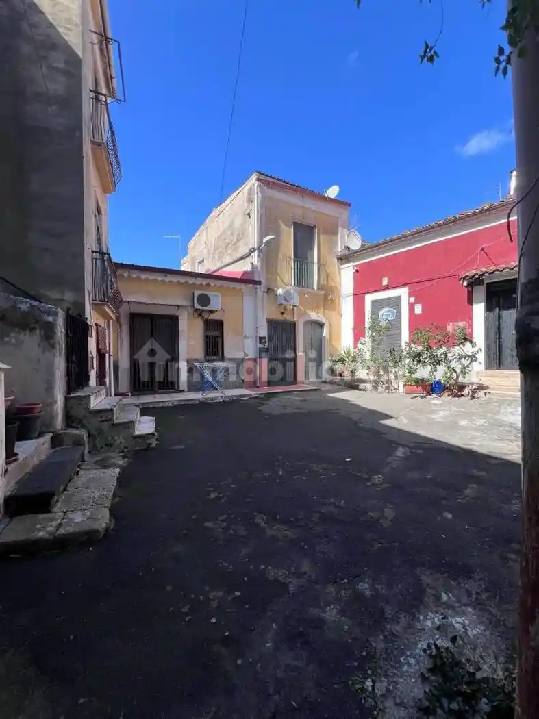 Casa indipendente in vendita a Lentini