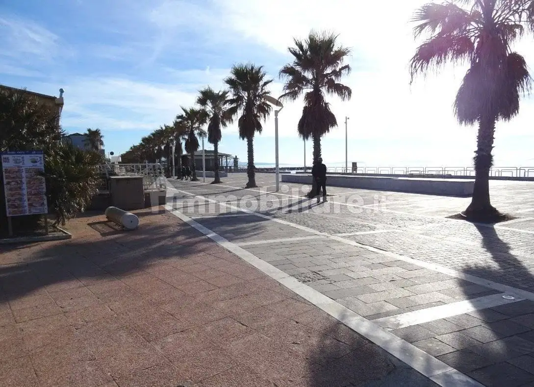 Trilocale viale della Vittoria 97, Marina di Cecina, Cecina - foto 2