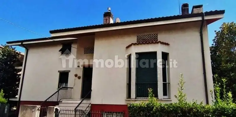 Villa in vendita a Fano