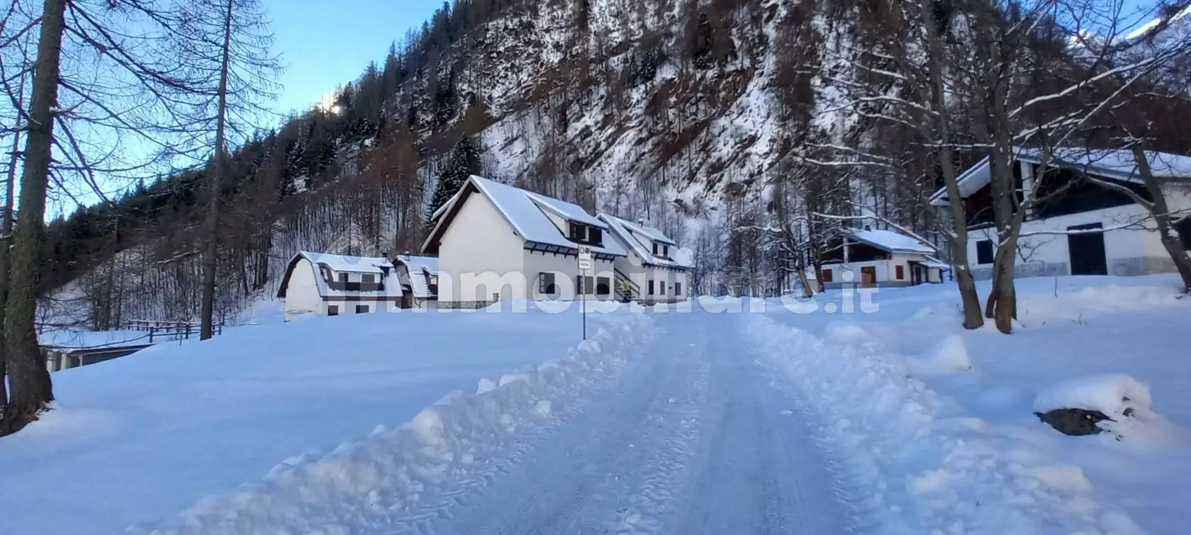 Villa bifamiliare Villaggio Selva Bruna 28, Carcoforo - foto 2