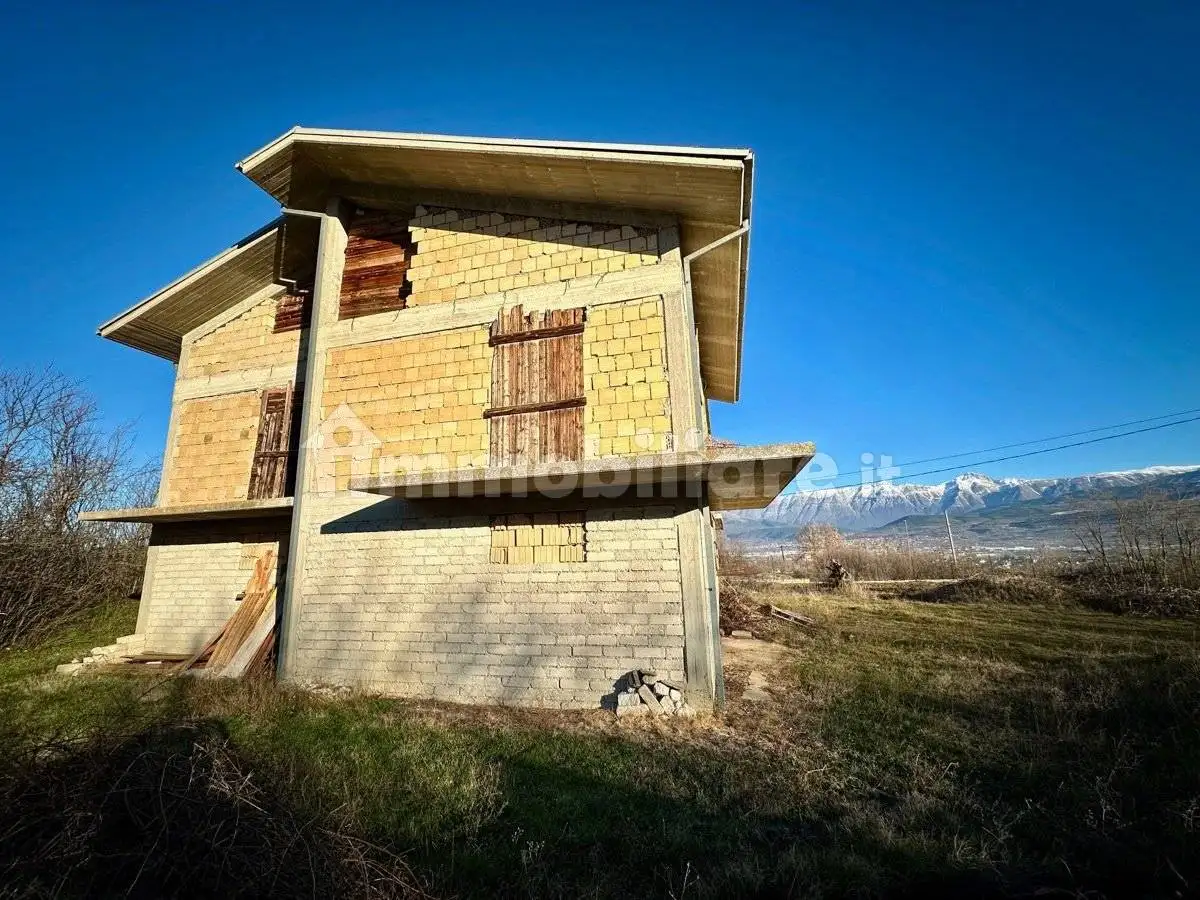 Villa in vendita a Ocre