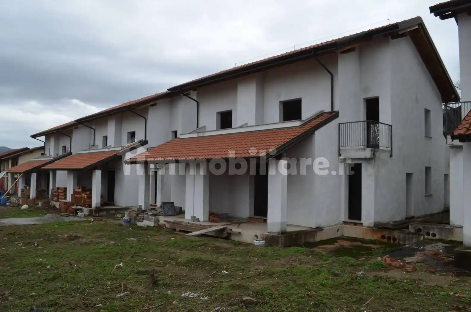 Villa in vendita a Taino