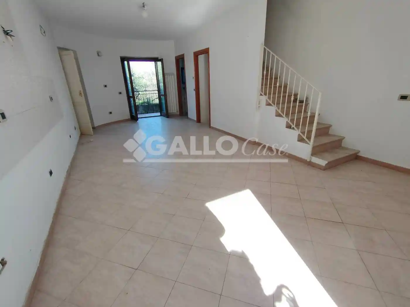 Villa unifamiliare via Michele Pane, Tivolille Pasquali Merenzata, Mendicino - foto 4