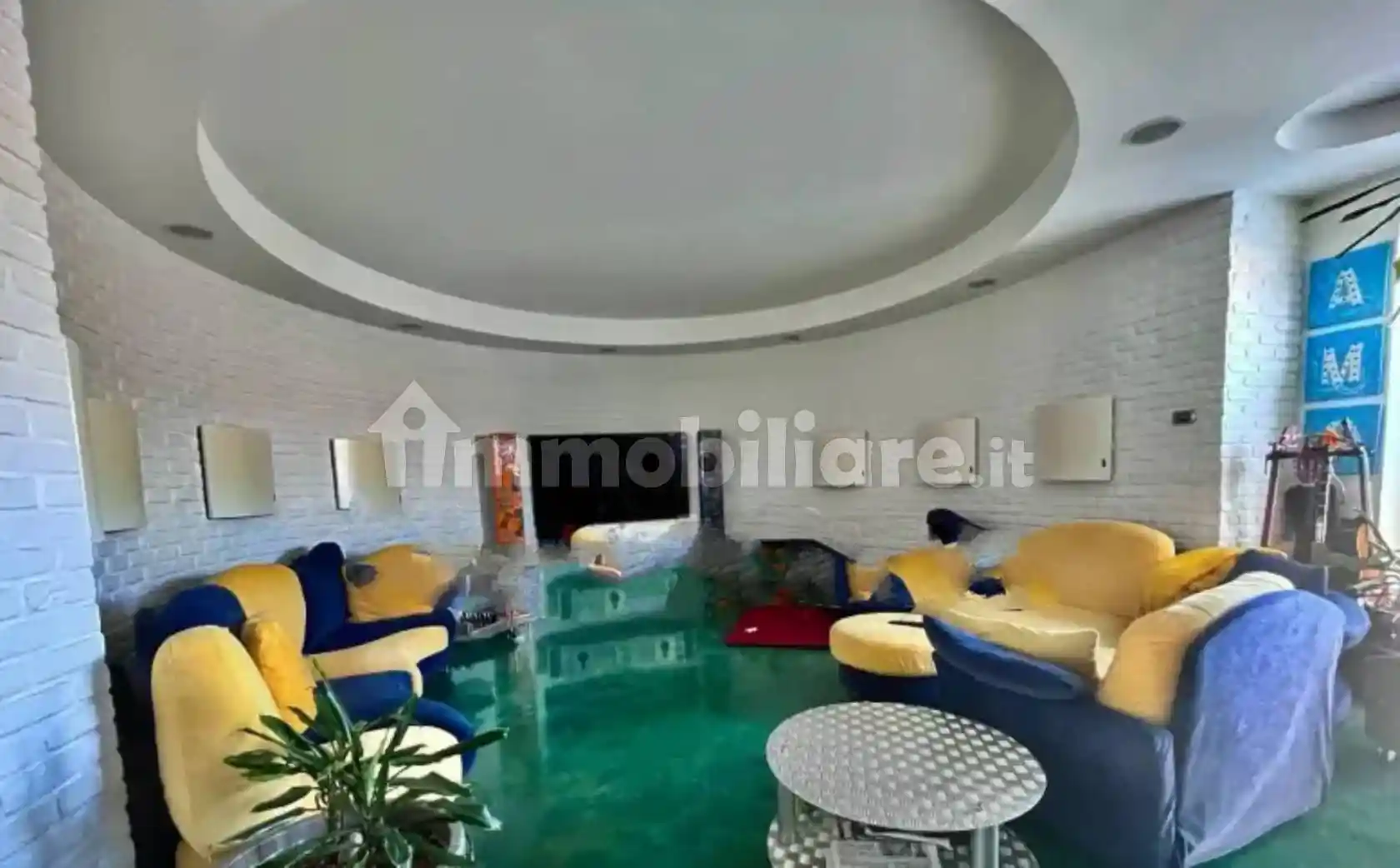 Appartamento in vendita a Piacenza