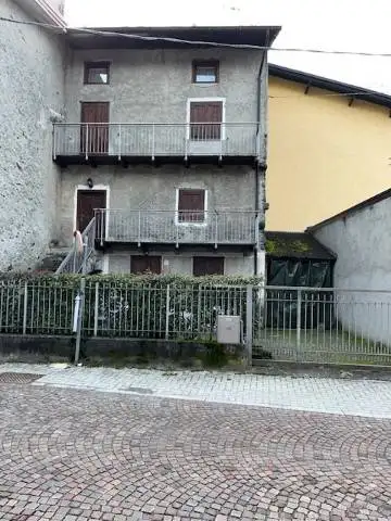 Casa indipendente in vendita a Caiolo