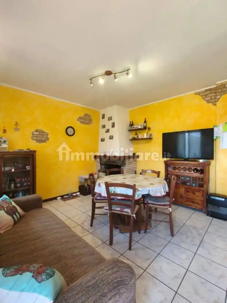 Villetta a schiera in vendita a Licciana Nardi