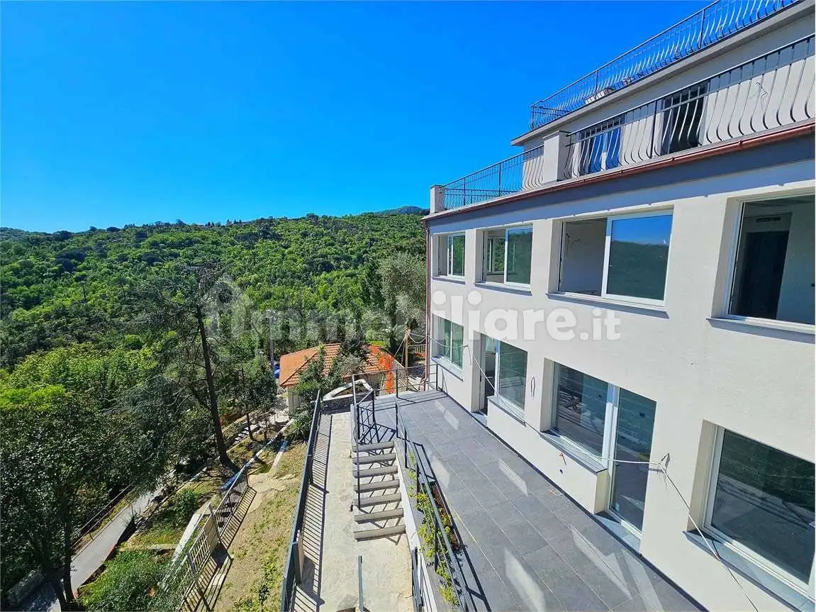 Casa indipendente in vendita a Rapallo