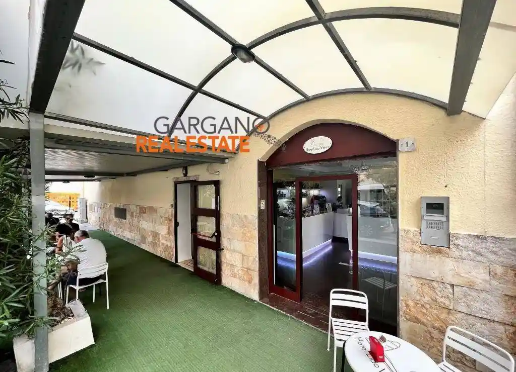 Palazzo - Edificio in vendita a Vieste