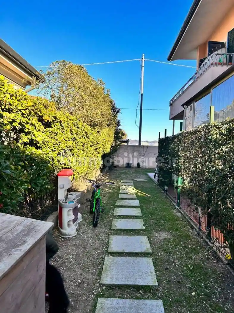 Villa in vendita a Viareggio