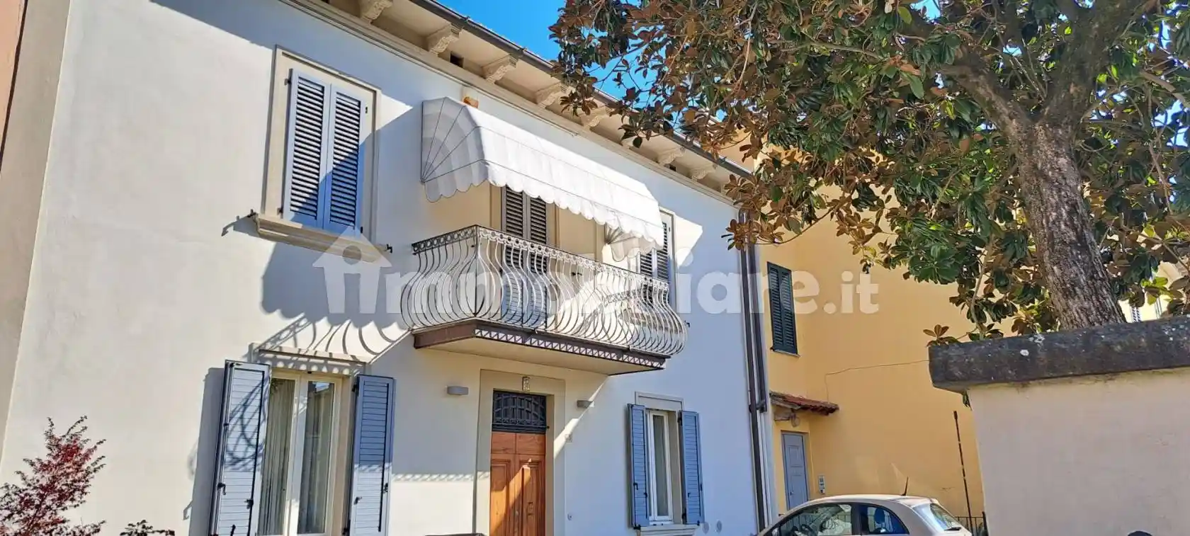 Casa indipendente in vendita a Arezzo