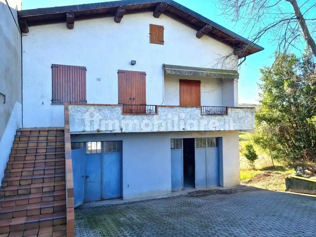 Villa in vendita a Colli Verdi