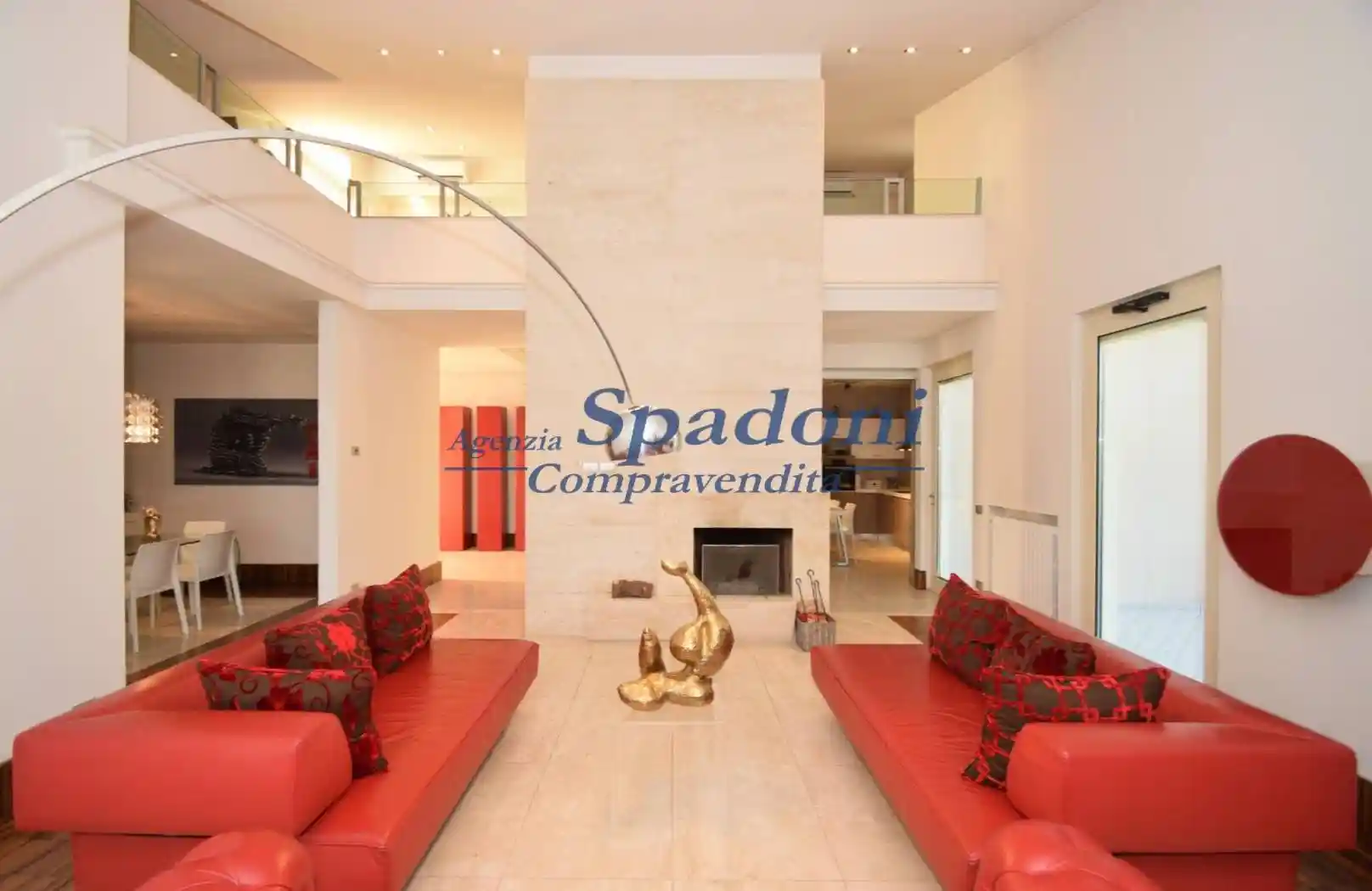 Villa in vendita a Montecatini-Terme