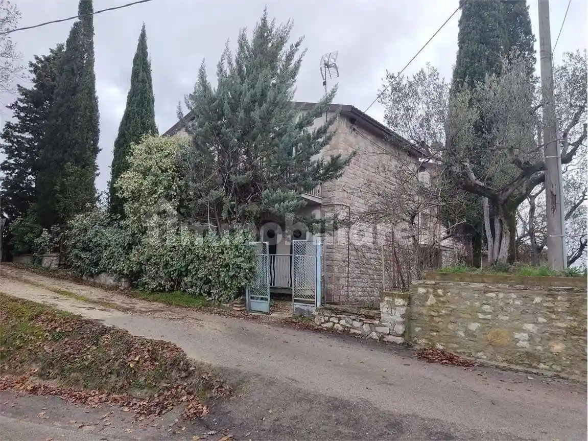 Appartamento in vendita a Collazzone