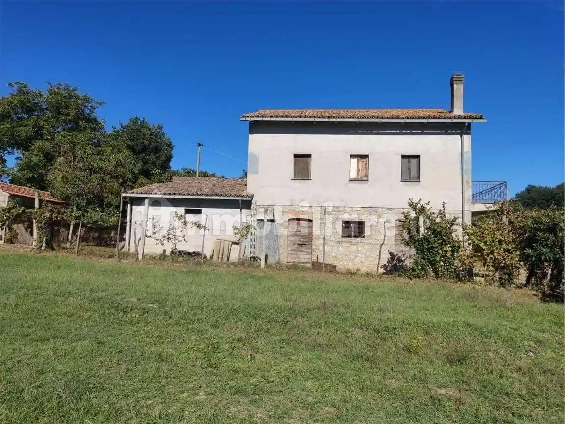 Casa indipendente in vendita a Todi