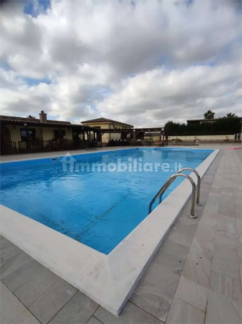 Villa in vendita a Latina