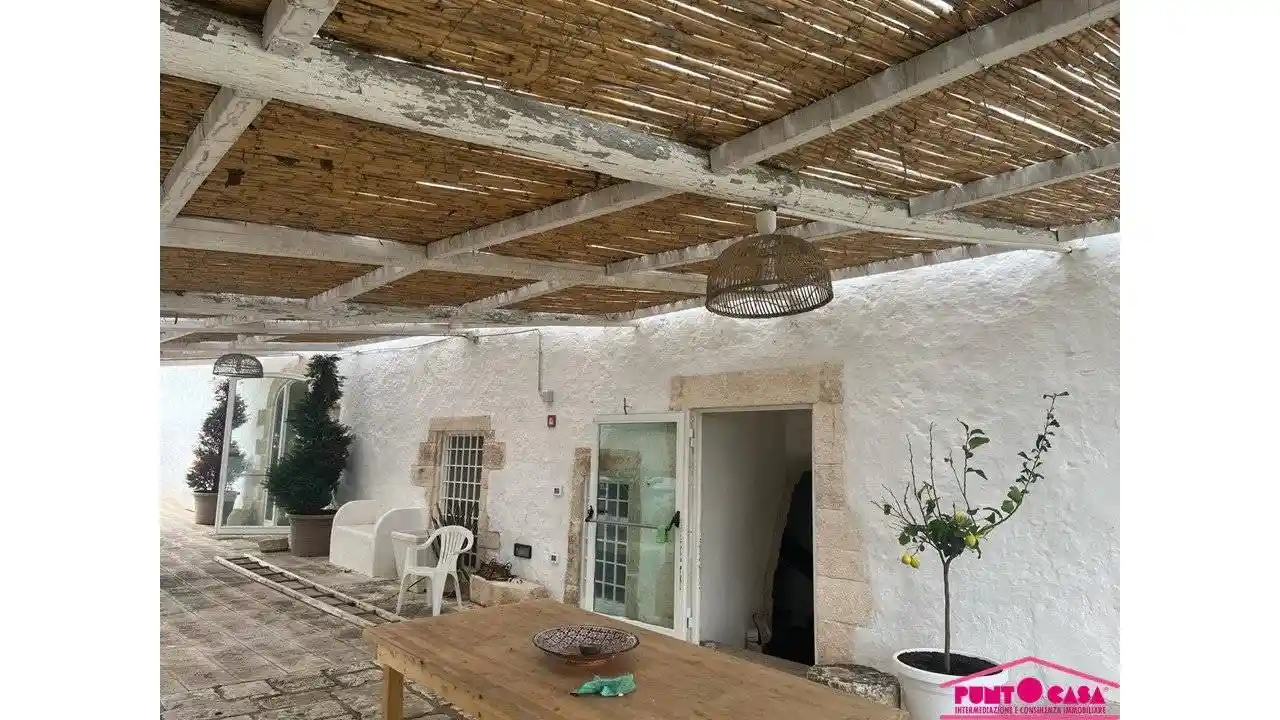 Rustico - Casale in vendita a Ostuni